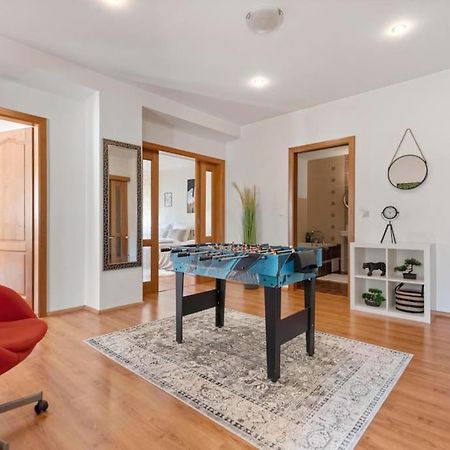Exclusive Apartment In Centre Bratislava Eksteriør bilde