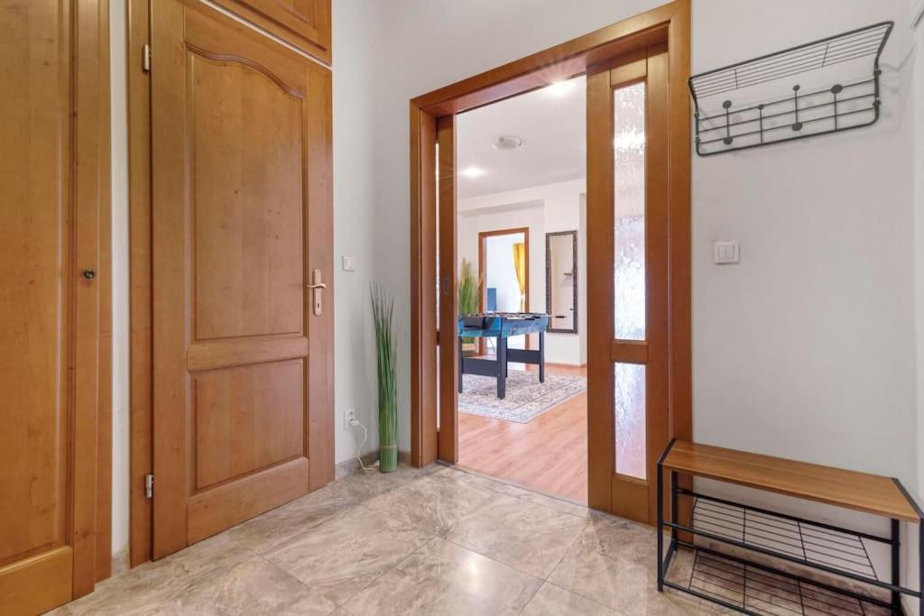 Exclusive Apartment In Centre Bratislava Eksteriør bilde